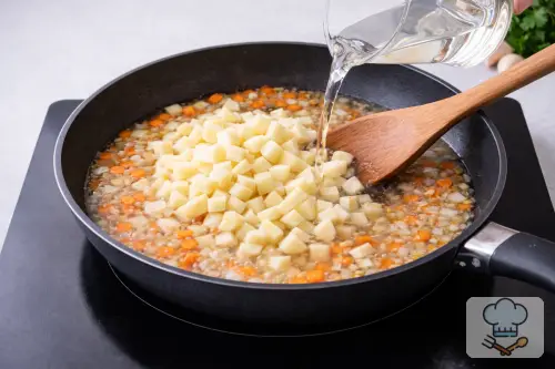 Фото 7-го шага: Овощное рагу с картошкой
