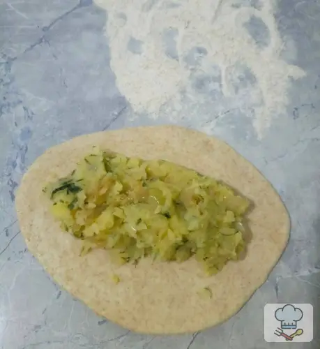 Фото 9-го шага: Пирожки с картошкой