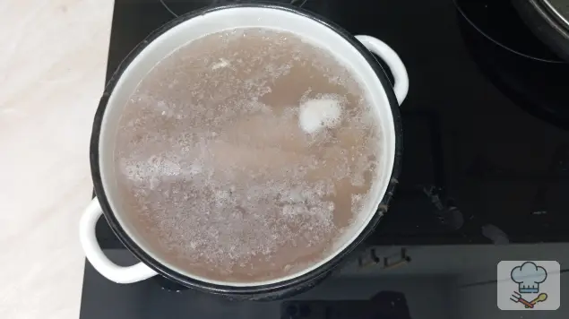 Фото 1-го шага: Борщ с индейкой без зажарки